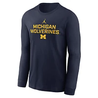 T-shirt Jordan Brand bleu marine Michigan Wolverines 2025 Performance à manches longues pour homme