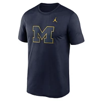 T-shirt Jordan Brand bleu marine pour homme, avec logo Legend Performance des Michigan Wolverines