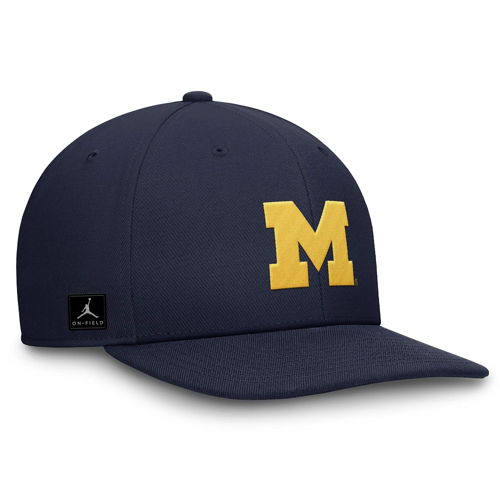 Casquette ajustable Jordan Brand bleu marine Michigan Wolverines Dry-FIT Pro pour homme