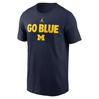 T-shirt Nike College Navy Michigan Wolverines Mantra pour homme