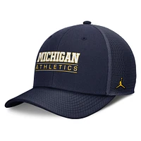 Casquette ajustable Jordan Brand bleu marine Michigan Wolverines Rise pour homme