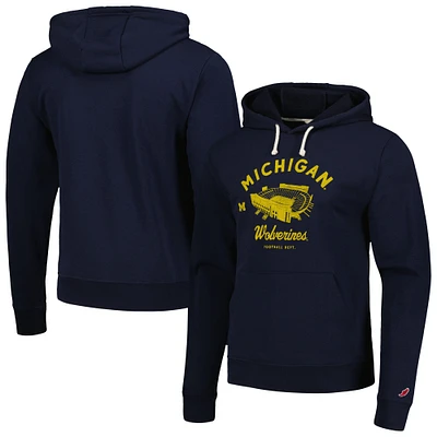 Sweat à capuche essentiel League Collegiate Wear pour hommes, bleu marine, Michigan Wolverines Stadium