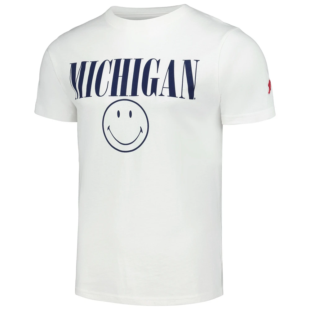 T-shirt blanc Michigan Wolverines Smiley All American de la Ligue collégiale pour hommes