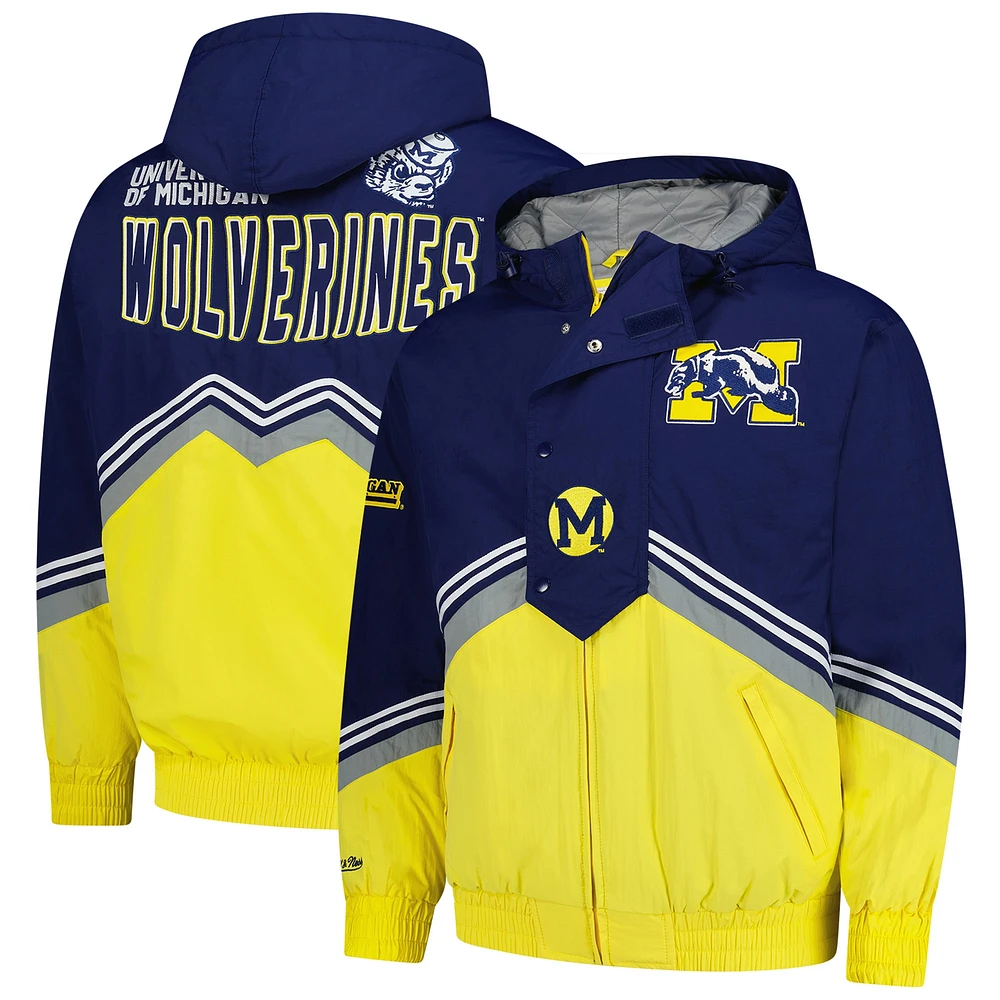 Veste coupe-vent entièrement zippée rétro Throw It Back pour homme Mitchell & Ness bleu marine/maïs Michigan Wolverines