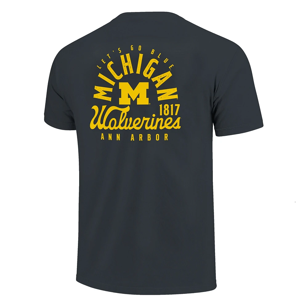 T-shirt à superposition de mascotte couleurs confortables des Michigan Wolverines pour hommes