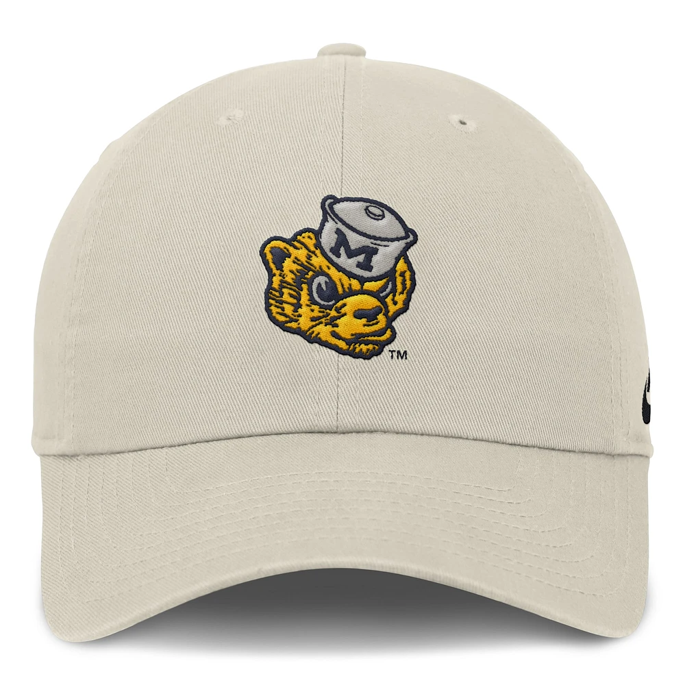 Men's Nike Michigan Wolverines Club Swoosh Performance Adjustable Hat