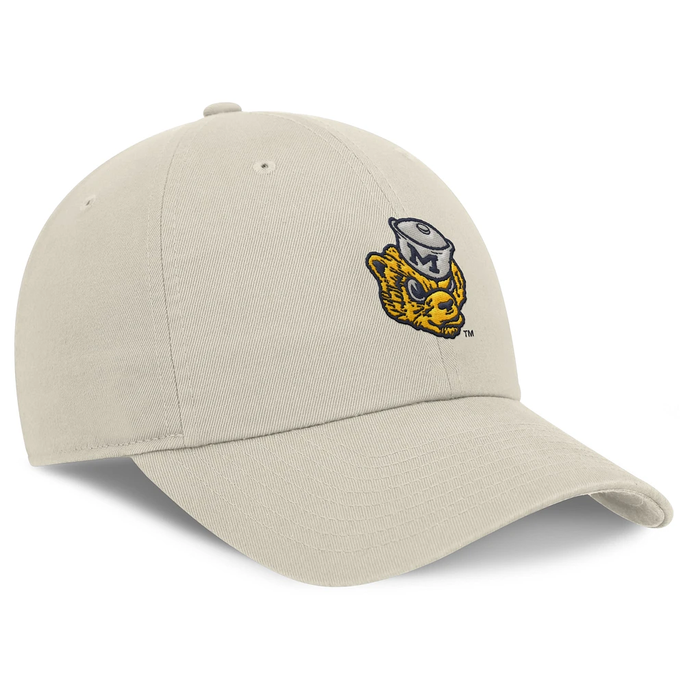 Men's Nike Michigan Wolverines Club Swoosh Performance Adjustable Hat