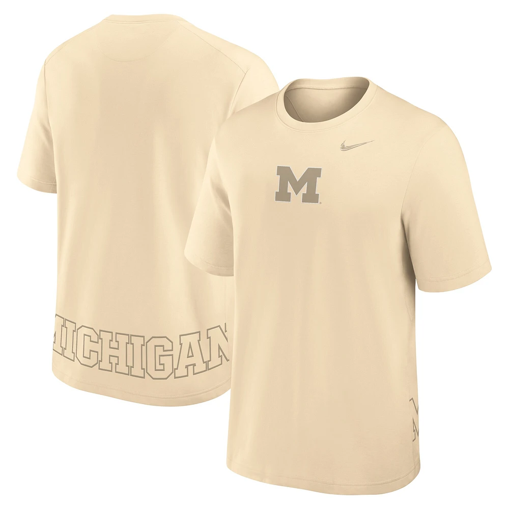 T-shirt Nike Cream Michigan Wolverines Primary Statement à deux coups pour homme