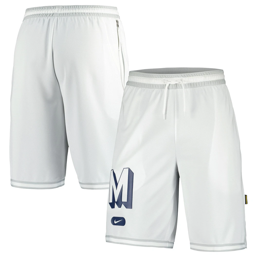 Short de performance Nike Michigan Wolverines DNA 3.0 pour homme blanc