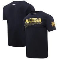 T-shirt classique Pro Standard Navy Michigan Wolverines pour hommes