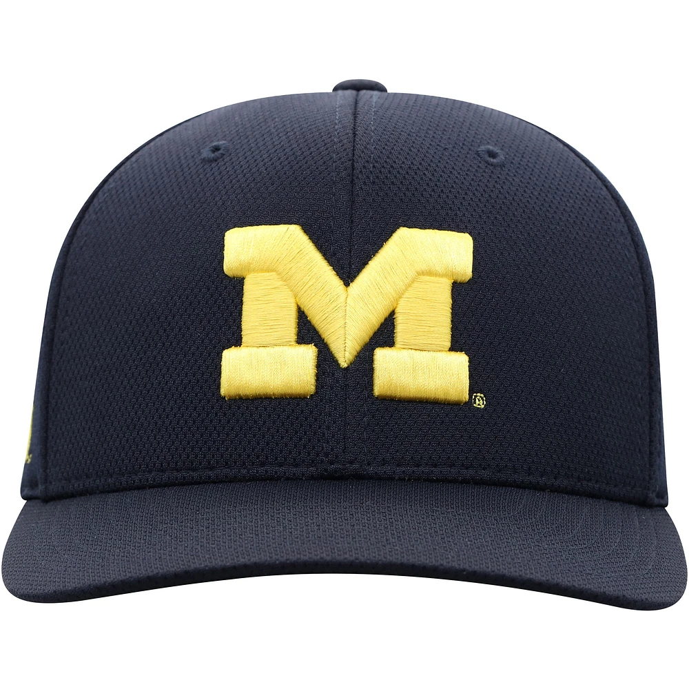 Men's Top of the World Navy Michigan Wolverines Reflex Logo Flex Hat