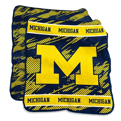 Couverture en sherpa ultra douce 60" x 70" des Wolverines du Michigan