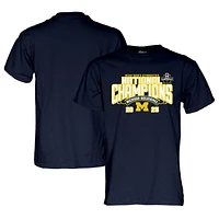 T-shirt unisexe bleu marine Michigan Wolverines 2025, champions nationaux de gymnastique masculine la NCAA