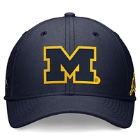 Unisex Jordan Brand Navy Michigan Wolverines 2024 Sideline Rise Performance Flex Hat