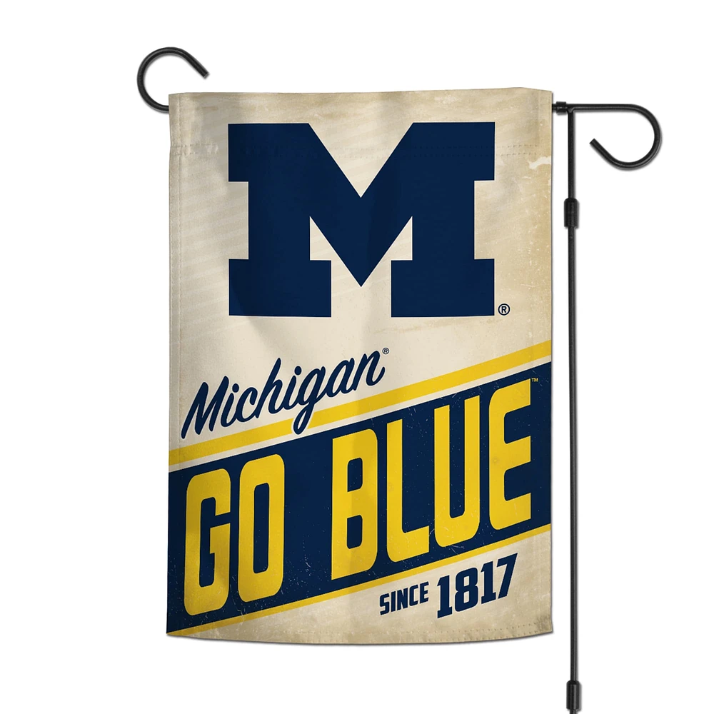 WinCraft Michigan Wolverines Drapeau de jardin double face avec logo rétro 30,5 x 45,7 cm