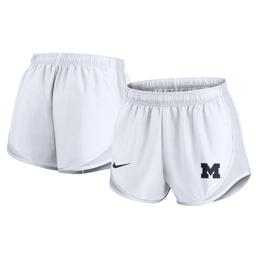 Women's Nike White Michigan Wolverines Performance Tempo Shorts