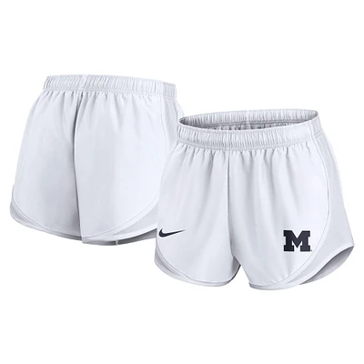 Women's Nike  White Michigan Wolverines Performance Tempo Shorts