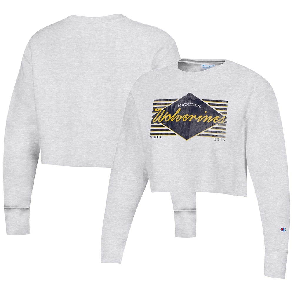 Sweat-shirt court Champion Heather Grey Michigan Wolverines Reverse Weave pour femmes