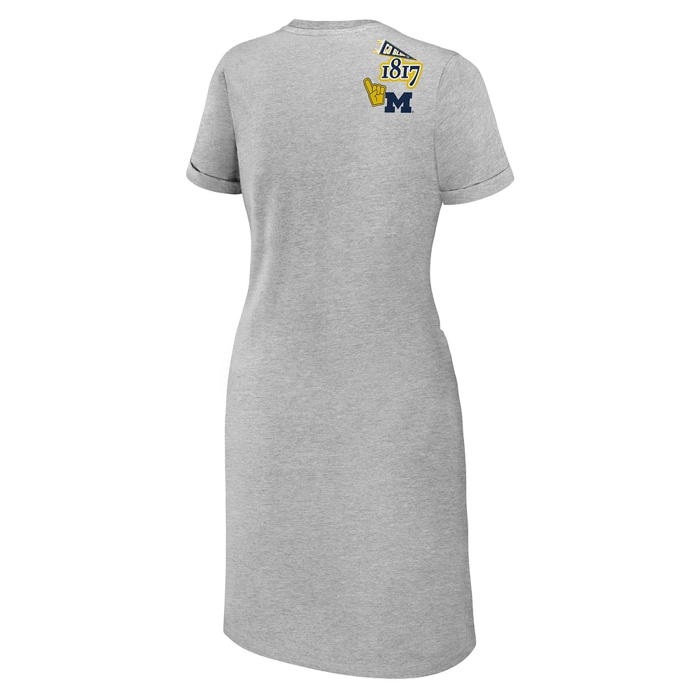 Robe t-shirt nouée pour femme WEAR by Erin Andrews gris chiné Michigan Wolverines