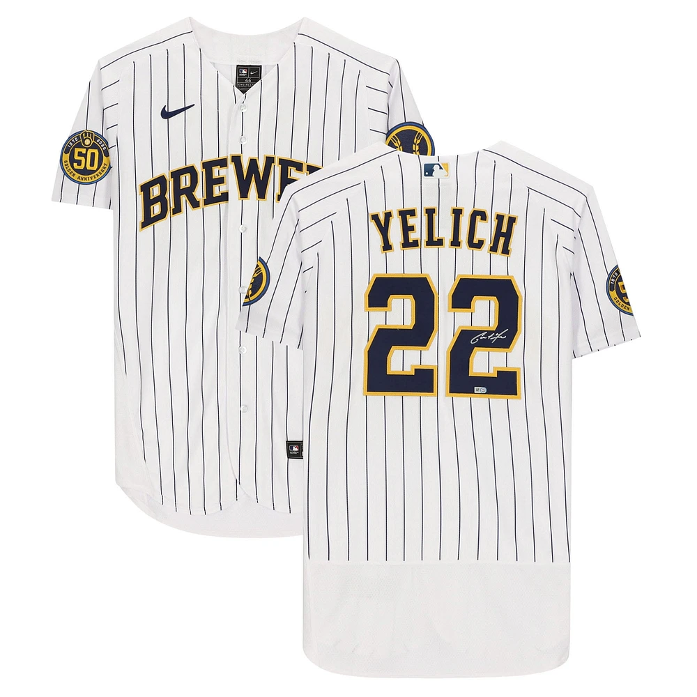 Maillot Nike blanc authentique autographié par Christian Yelich des Milwaukee Brewers