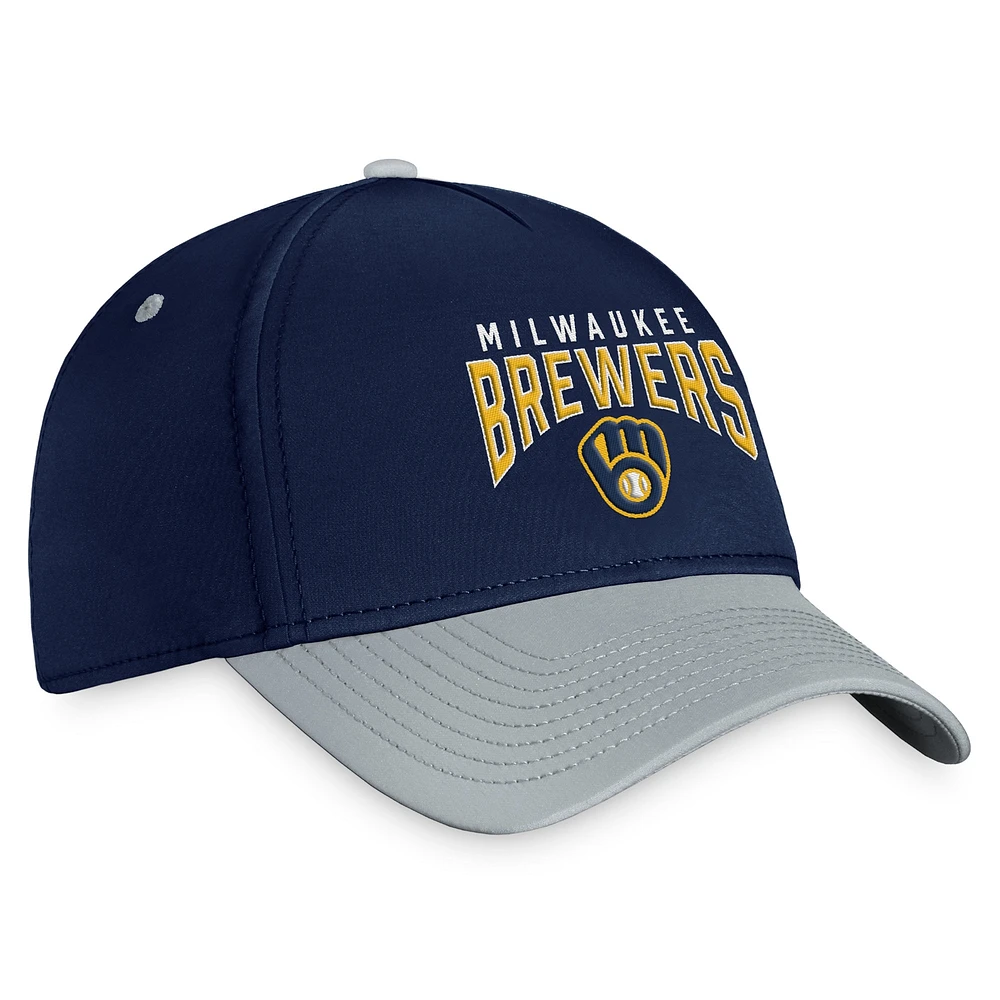 Casquette flexible à logo empilé Milwaukee Brewers Fanatics bleu marine/gris pour hommes