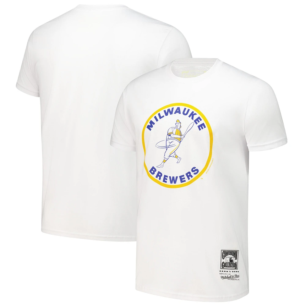 T-shirt blanc Mitchell & Ness pour homme avec logo de la collection Cooperstown des Milwaukee Brewers