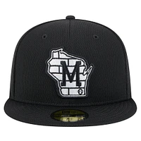 Men's New Era Black Milwaukee Brewers 2025 Clubhouse 59FIFTY Fitted Hat