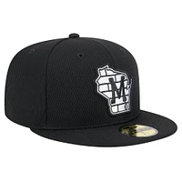 Men's New Era Black Milwaukee Brewers 2025 Clubhouse 59FIFTY Fitted Hat