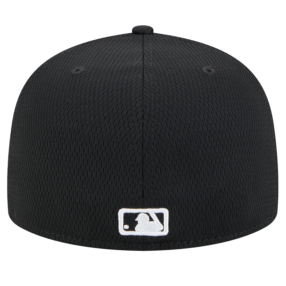 Men's New Era Black Milwaukee Brewers 2025 Clubhouse 59FIFTY Fitted Hat