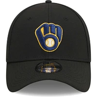 Men's New Era Black Milwaukee Brewers Logo 39THIRTY Flex Hat