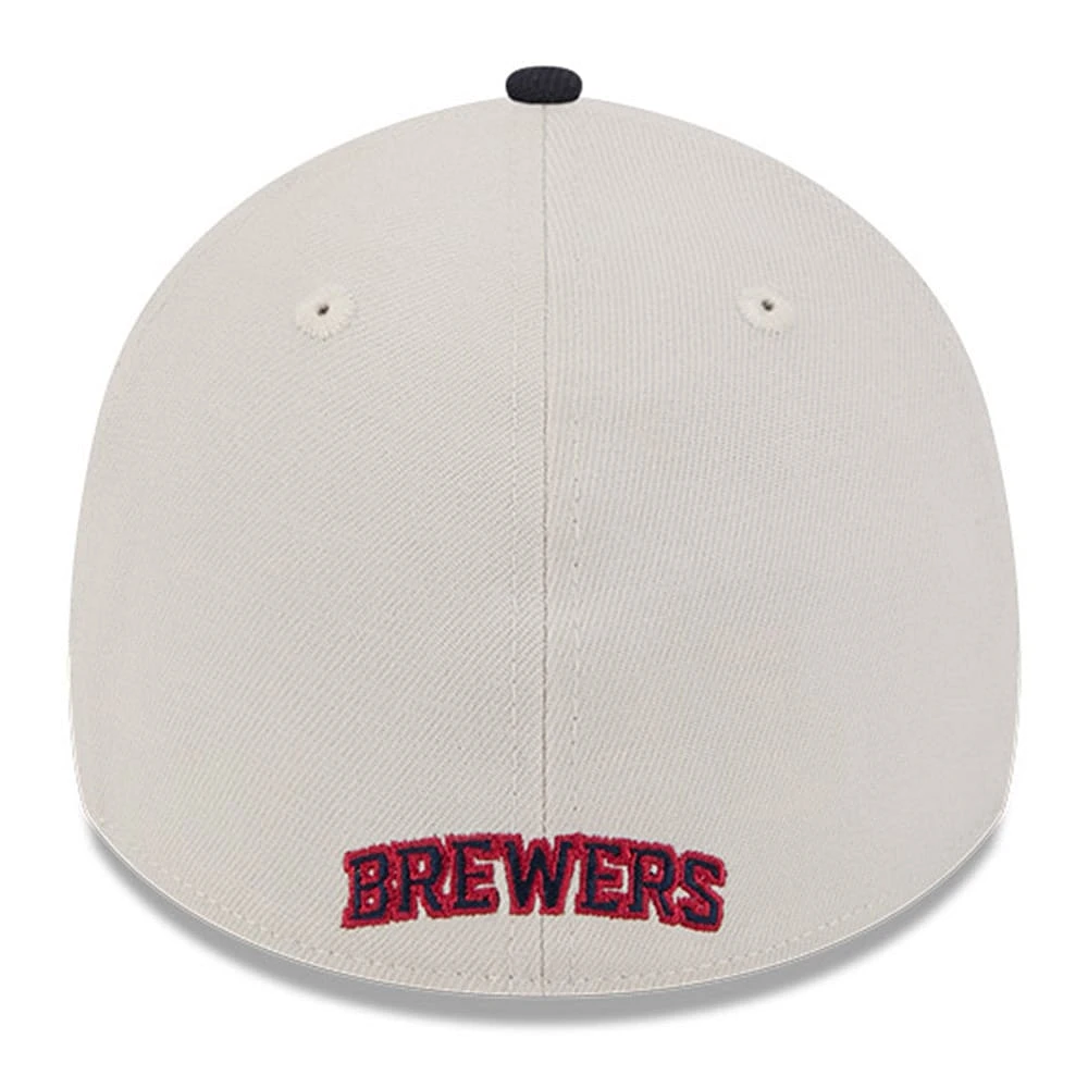 Men's New Era  Khaki/Black Milwaukee Brewers 2024 Fourth of July 39THIRTY Flex Hat