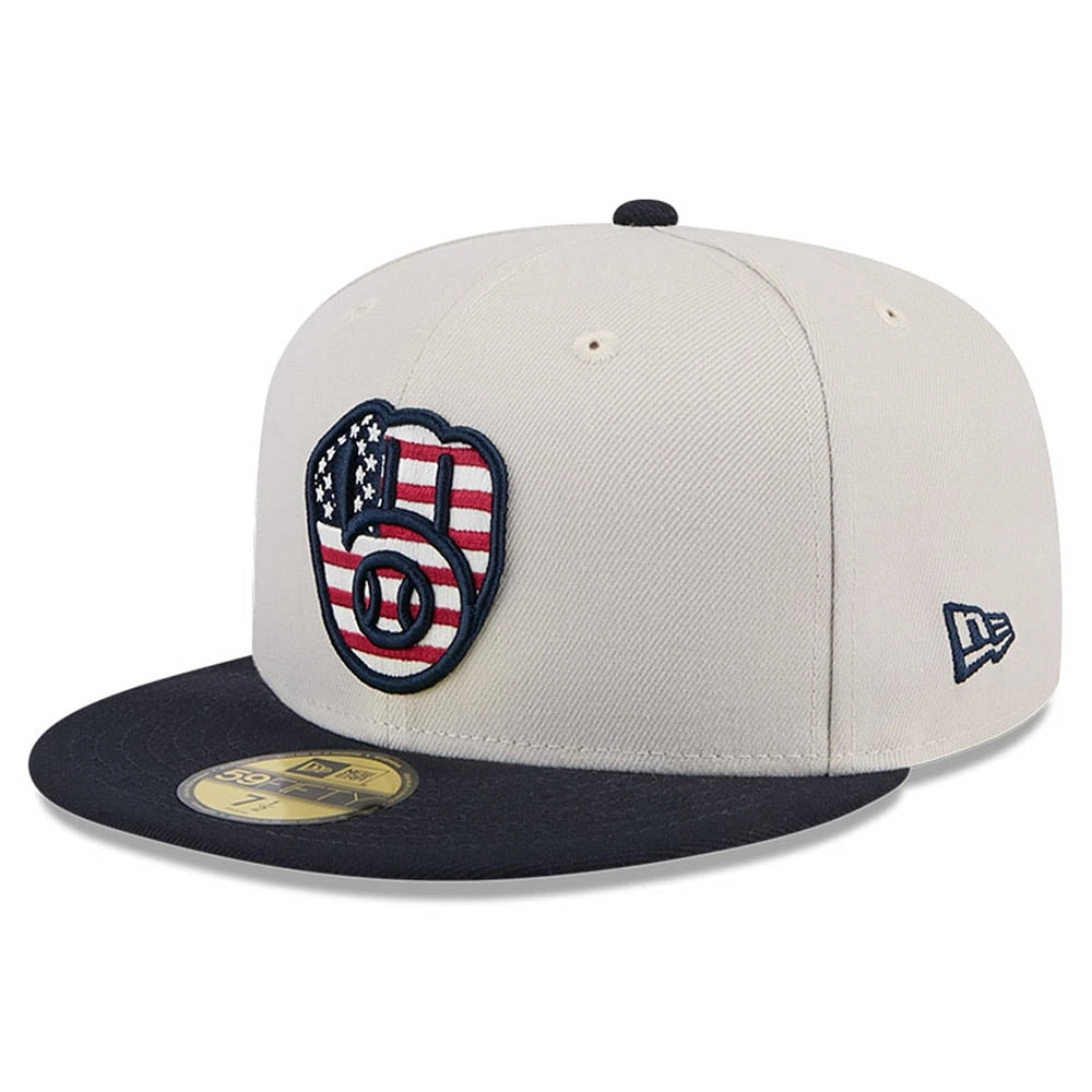 Men's New Era  Khaki/Black Milwaukee Brewers 2024 Fourth of July 59FIFTY Fitted Hat