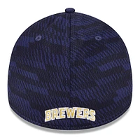 Men's New Era Navy Milwaukee Brewers 2025 MLB Clubhouse 39THIRTY Flex Hat