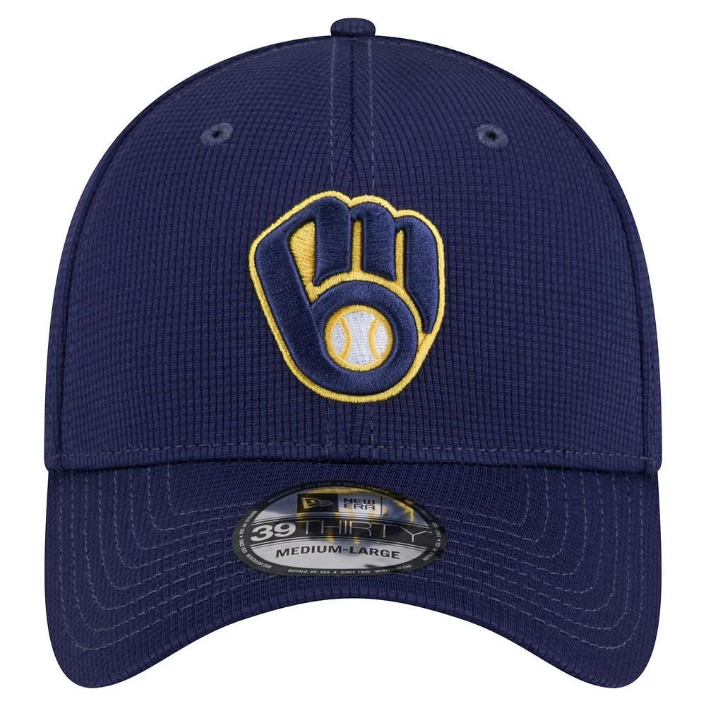 Casquette flexible Active Pivot 39THIRTY Milwaukee Brewers New Era pour hommes, bleu marine