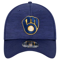 Casquette Flex 39THIRTY Tech des Milwaukee Brewers New Era pour hommes, bleu marine