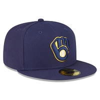 Casquette ajustée 59FIFTY de la collection authentique Milwaukee Brewers New Era pour hommes, bleu marine