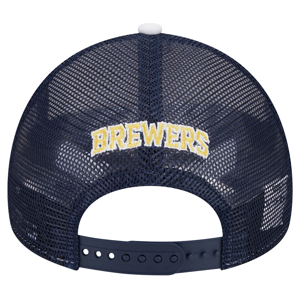 Men's New Era White/Navy Milwaukee Brewers Spring Training Circle Foam A-Frame 9FORTY Trucker Adjustable Hat