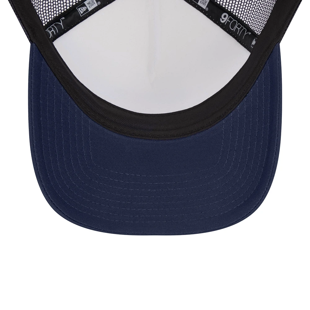 Men's New Era White/Navy Milwaukee Brewers Spring Training Circle Foam A-Frame 9FORTY Trucker Adjustable Hat