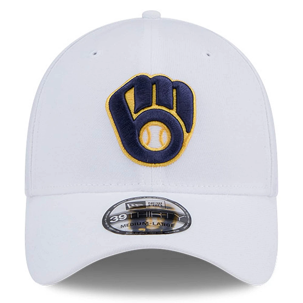 Men's New Era White Milwaukee Brewers 39THIRTY Flex Hat