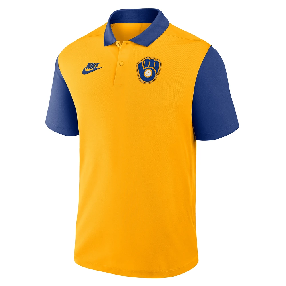 Polo Nike Performance Victory couleur or/bleu marine pour homme, collection Cooperstown des Milwaukee Brewers