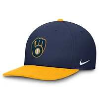 Men's Nike Navy/Gold Milwaukee Brewers Pro Performance Snapback Hat