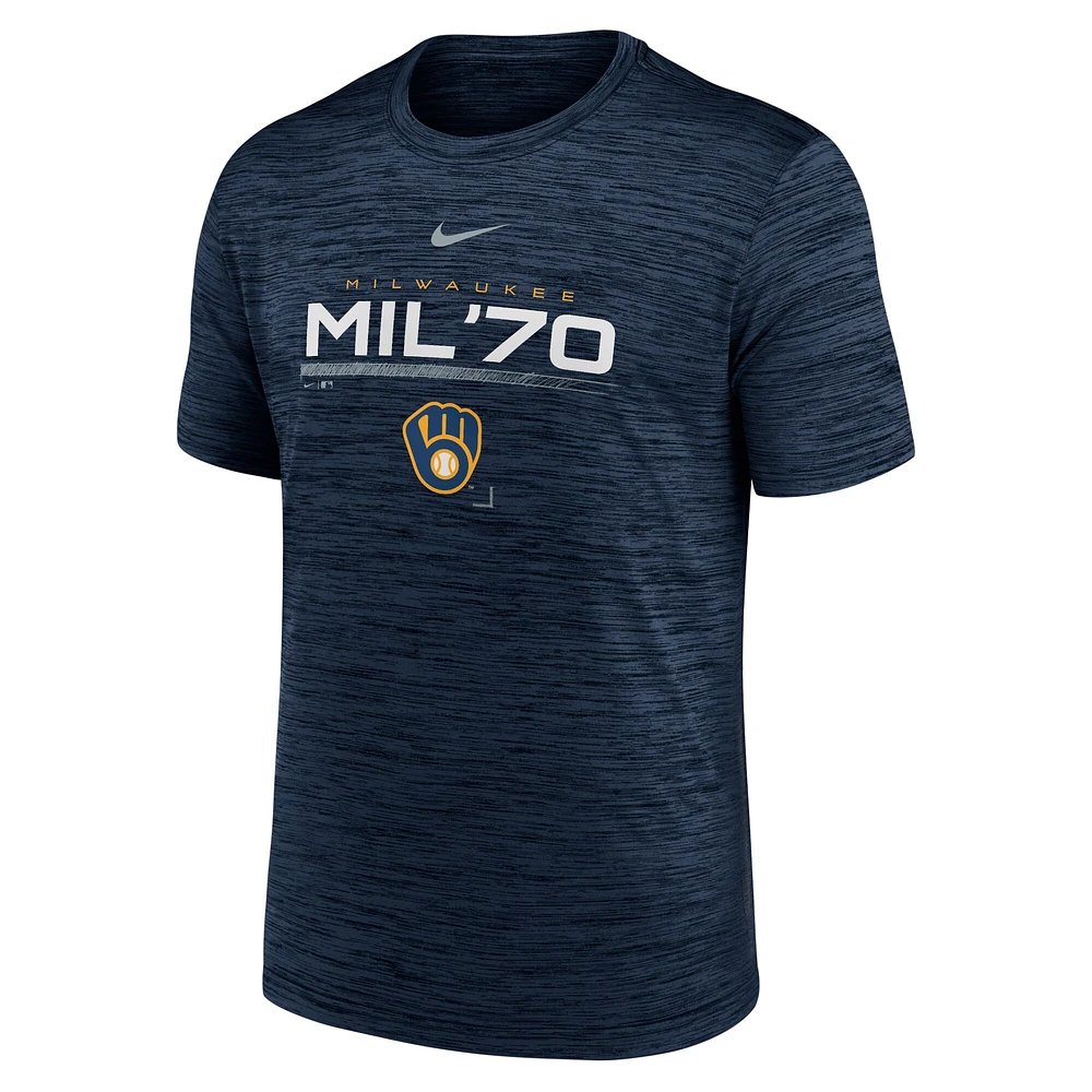 T-shirt Nike Milwaukee Brewers Wordmark Velocity Performance pour homme - Bleu marine