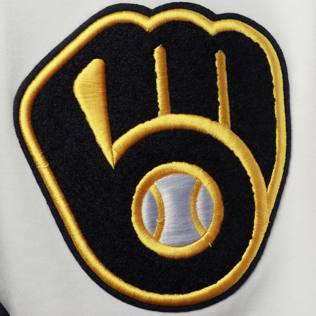 Short blanc Pro Standard Milwaukee Brewers avec logo de l'équipe pour hommes