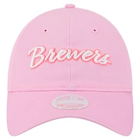 Casquette ajustable 9TWENTY rose New Era pour femme, fête des mères, des Brewers de Milwaukee