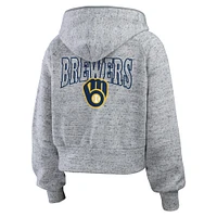 Sweat à capuche court en polaire moucheté et zippé Heather Gray Milwaukee Brewers pour femme par Erin Andrews