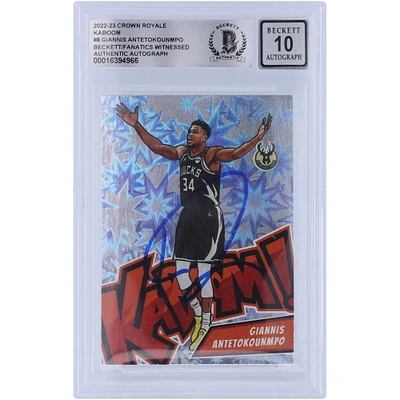 Carte 10 authentifiée autographiée par Giannis Antetokounmpo Milwaukee Bucks 2022-23 Panini Crown Royale Kaboom #8 Beckett Fanatics Witnessed