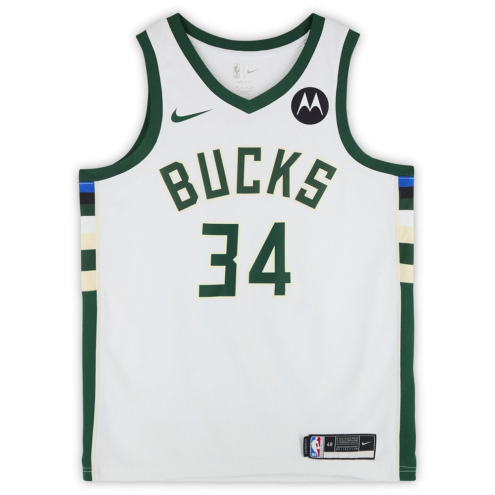 Giannis Antetokounmpo Milwaukee Bucks Autographed Nike White Association Swingman Jersey