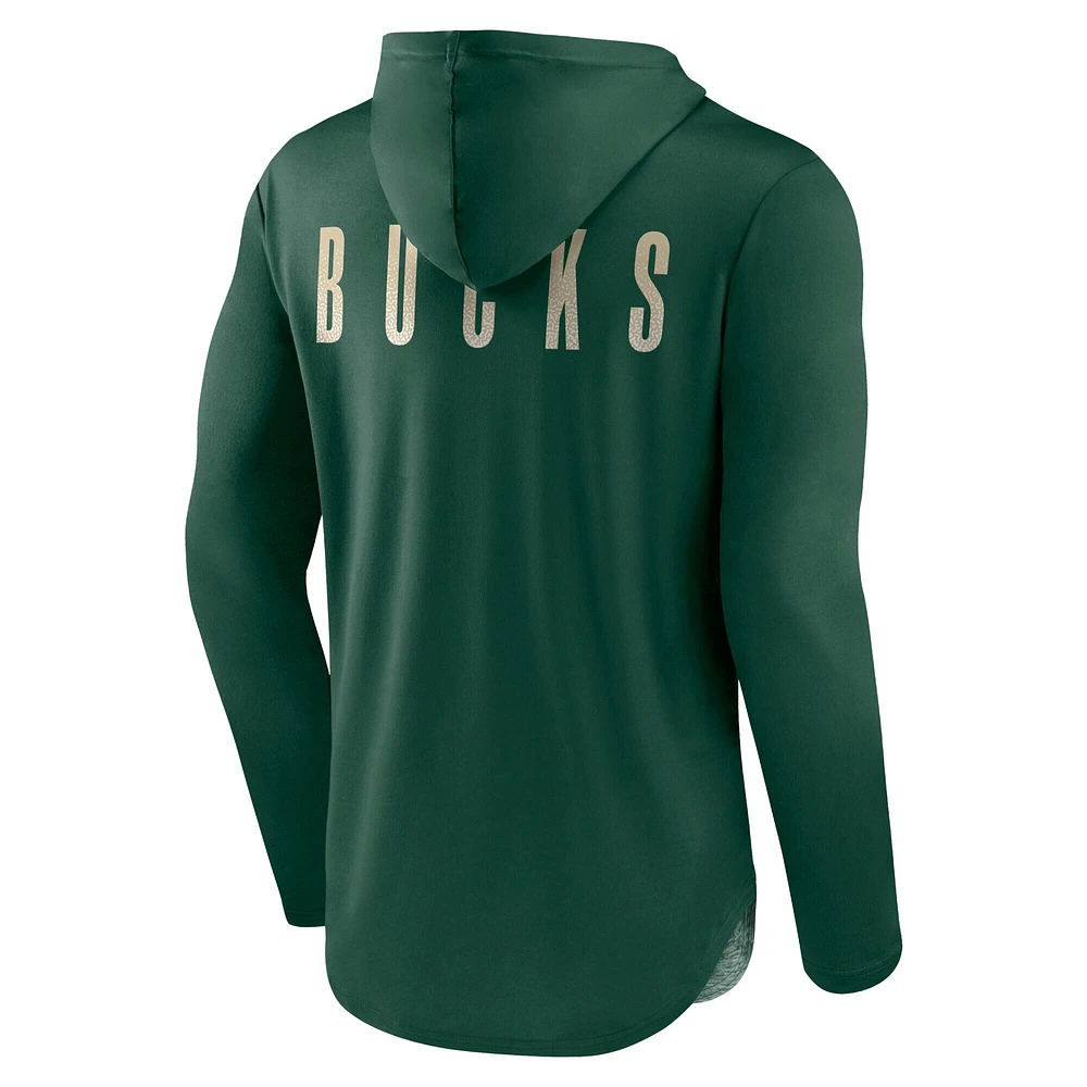 Sweat à capuche léger Fanatics Green Milwaukee Bucks Iconic Defender pour homme