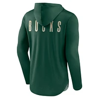 Sweat à capuche léger Fanatics Green Milwaukee Bucks Iconic Defender pour homme