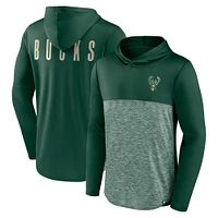 Sweat à capuche léger Fanatics Green Milwaukee Bucks Iconic Defender pour homme